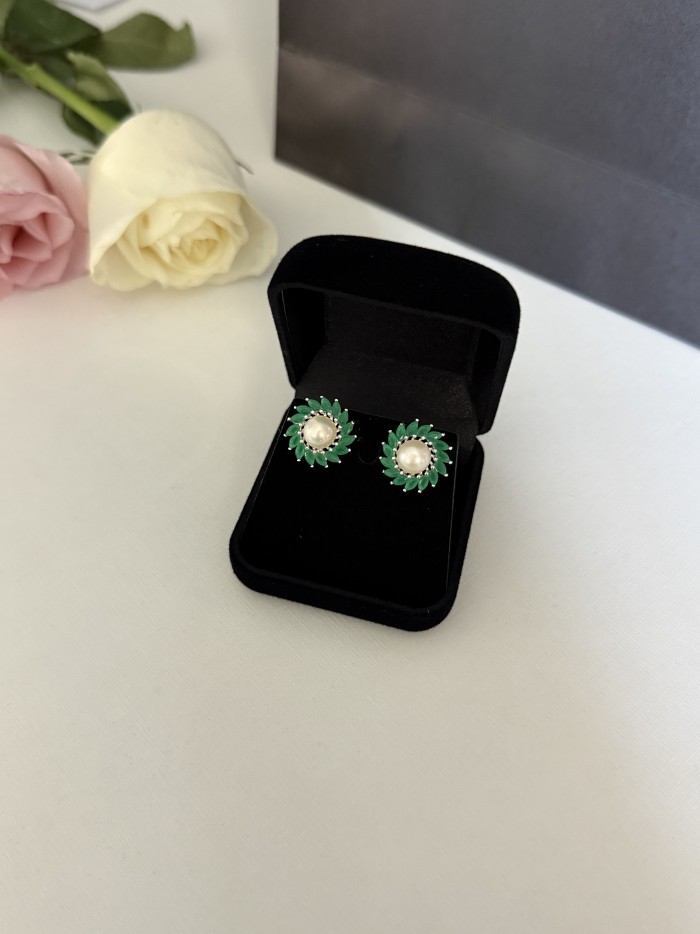 Brinco Flor Verde Esmeralda