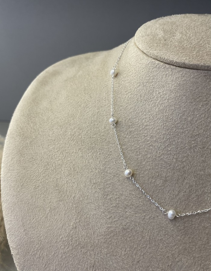 Colar com Pérolas