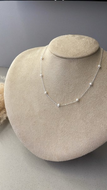 Colar com Pérolas