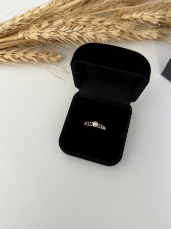 Anel solítário solar